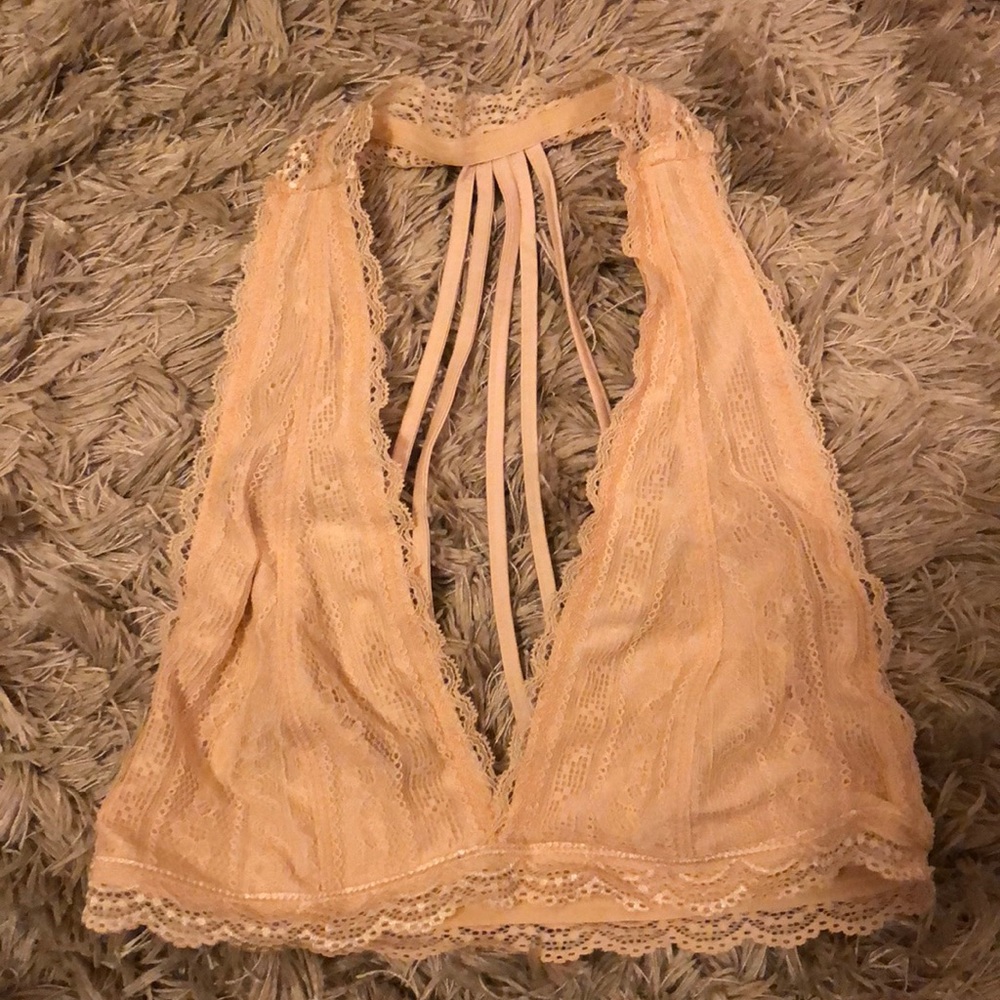 Nude lace bracelet